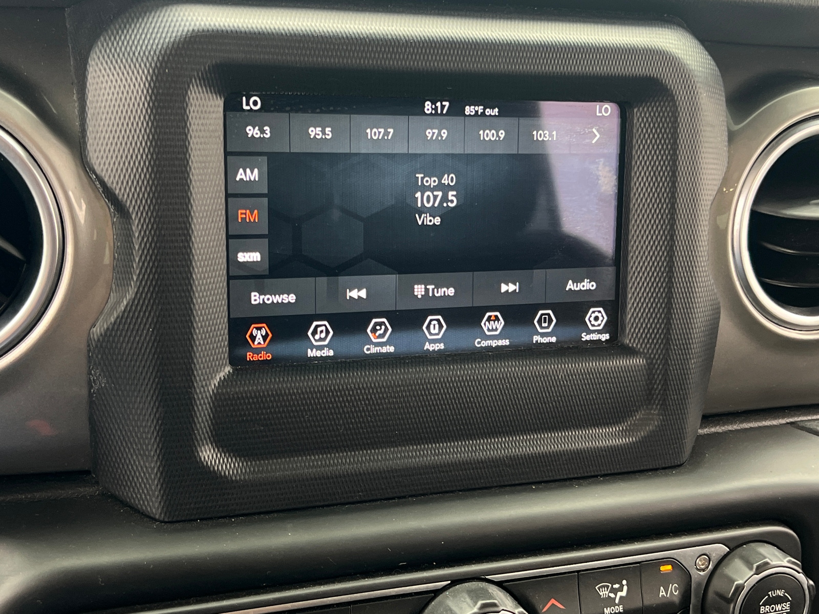 Thumbnail: 2020 Jeep Wrangler - 4