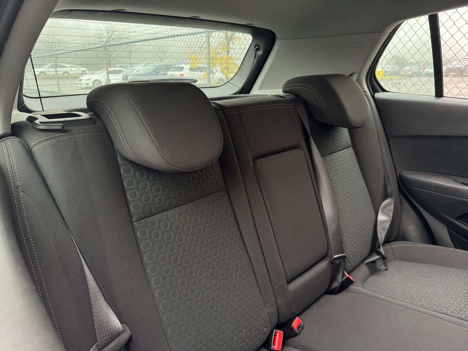 Thumbnail: 2017 Chevrolet Trax - 6