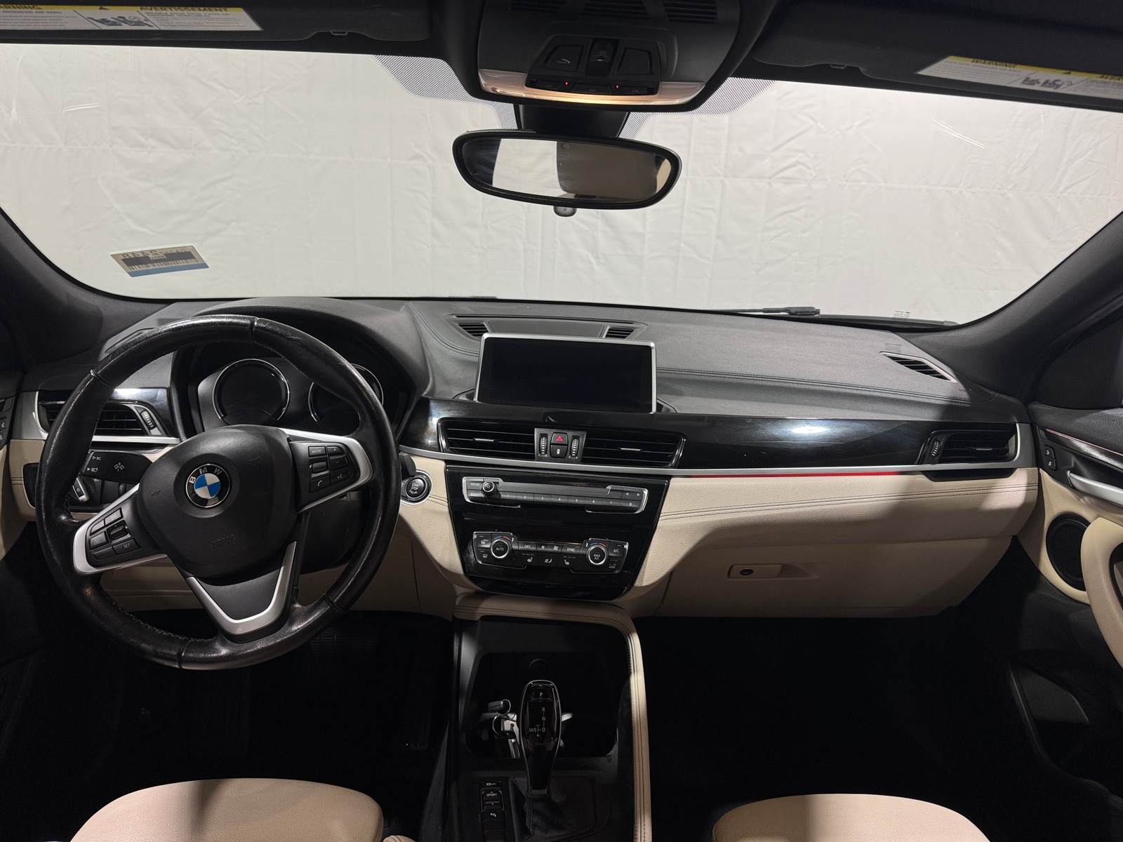 Thumbnail: 2022 BMW X2 - 2