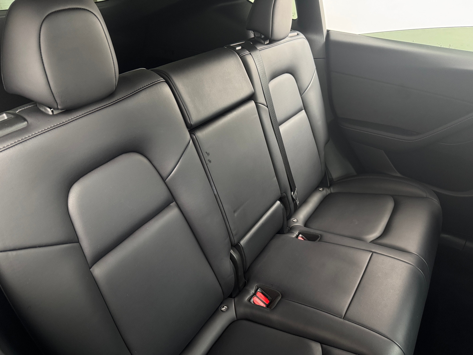 Thumbnail: 2022 Tesla Model Y - 5