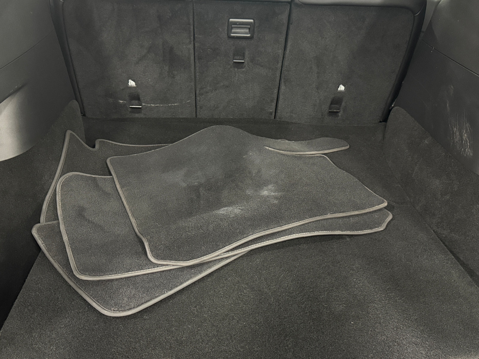 Thumbnail: 2022 Tesla Model Y - 6