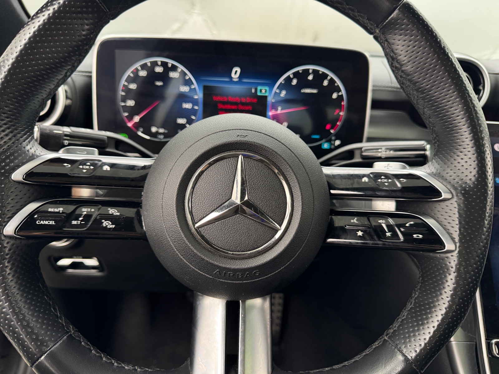 Thumbnail: 2024 Mercedes-Benz C-Class - 4