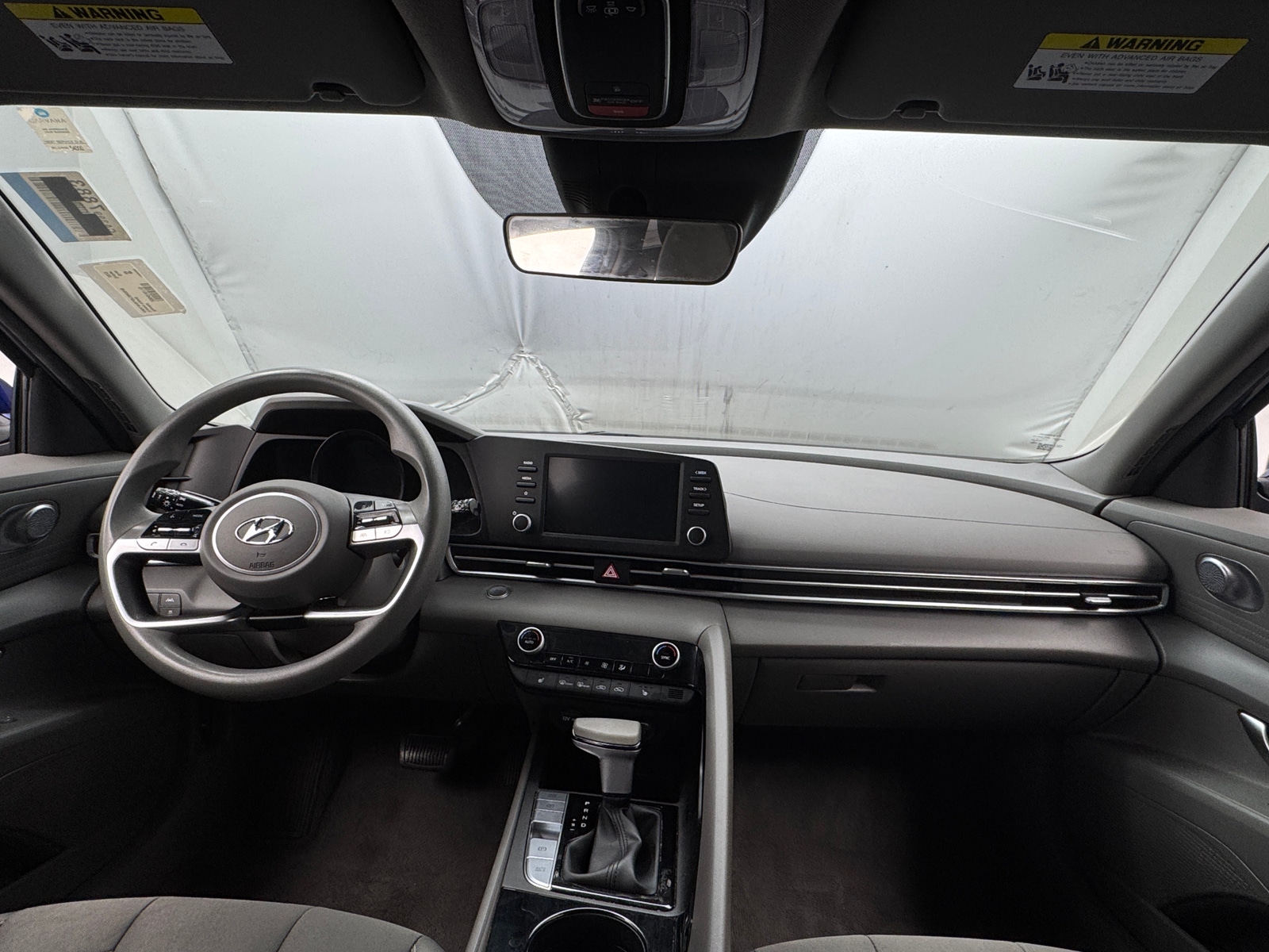 Thumbnail: 2023 Hyundai Elantra - 3