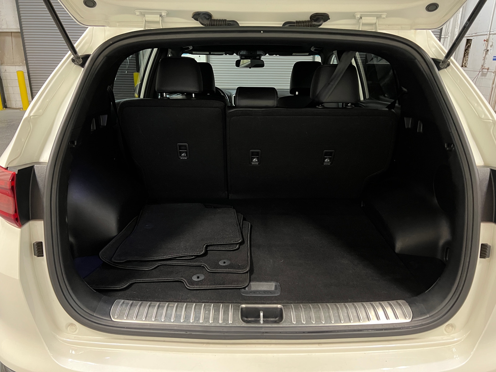 Thumbnail: 2021 Kia Sportage - 6