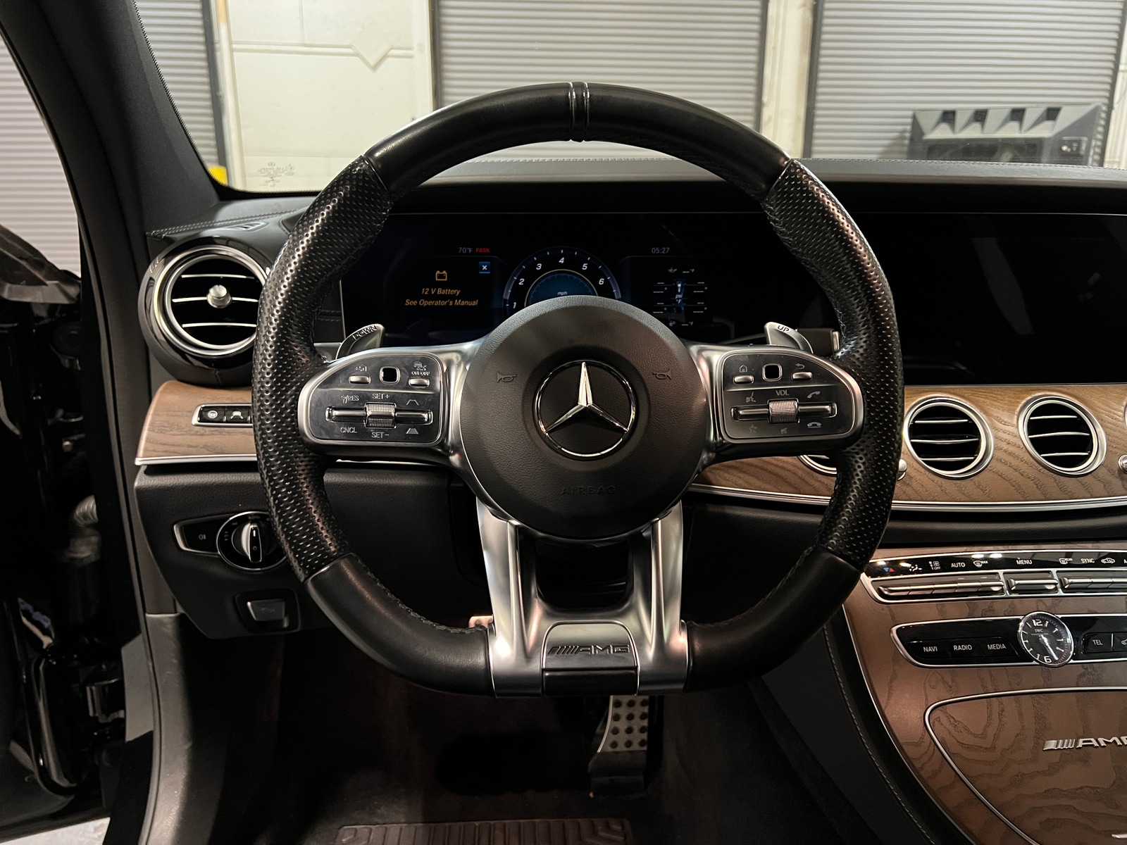 Thumbnail: 2019 Mercedes-Benz E-Class - 4