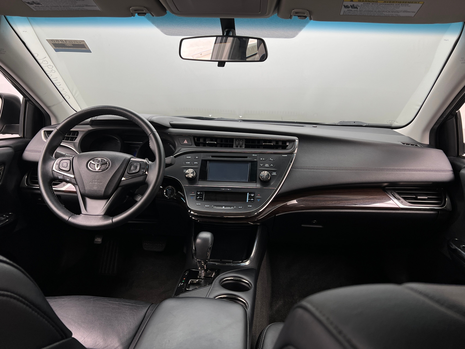 Thumbnail: 2015 Toyota Avalon - 2