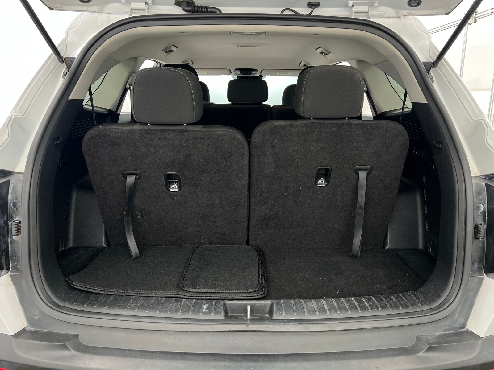 Thumbnail: 2022 Kia Sorento - 7