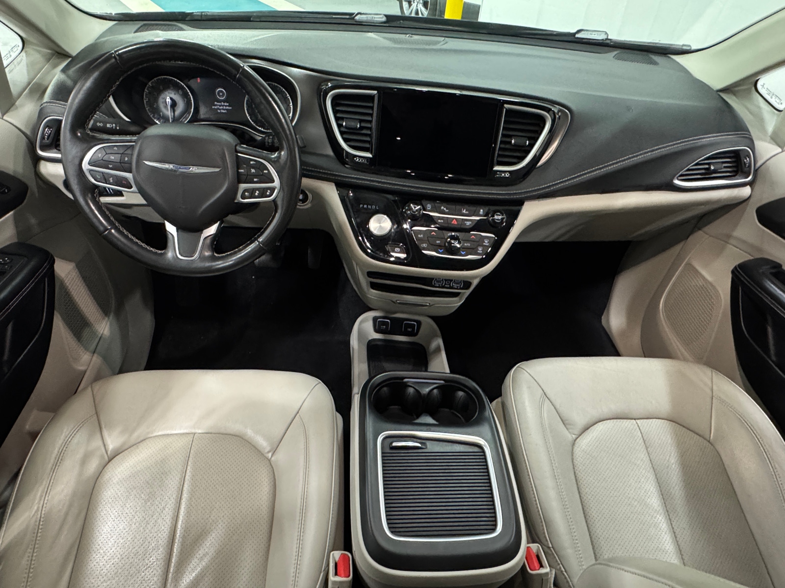 Thumbnail: 2021 Chrysler Pacifica - 2