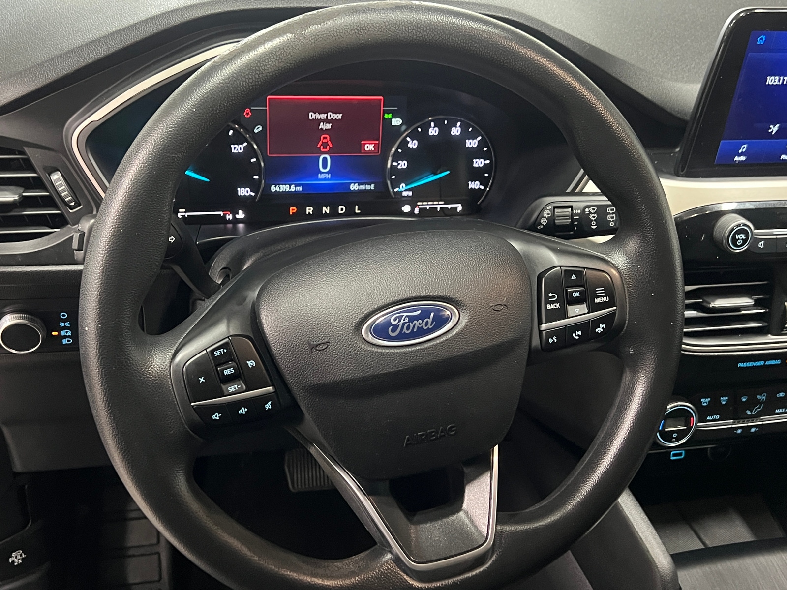 Thumbnail: 2021 Ford Escape - 5