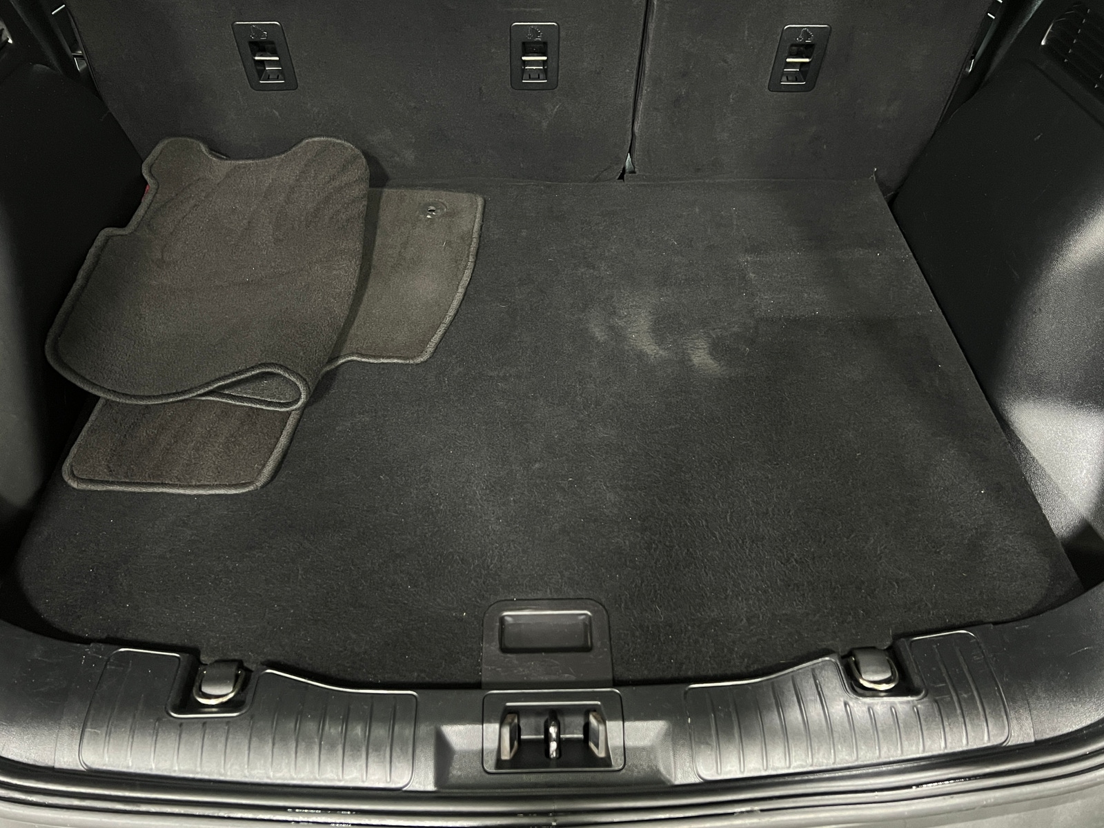 Thumbnail: 2021 Ford Escape - 7