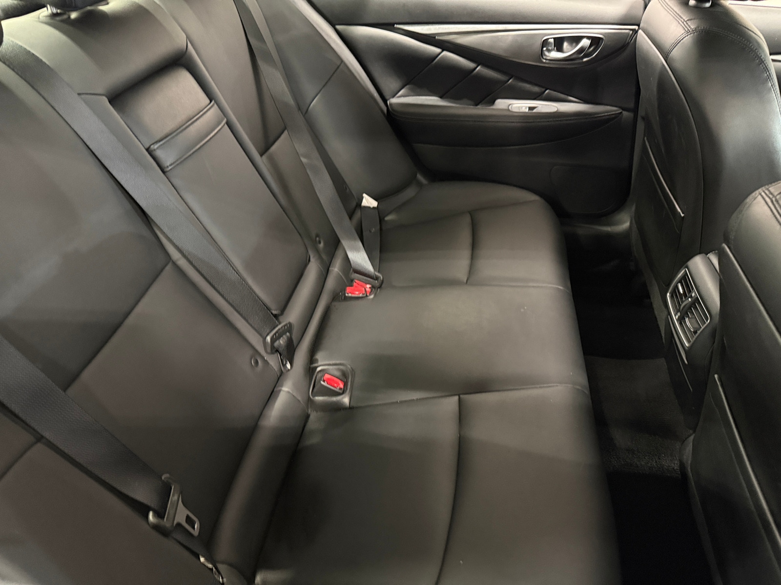 Thumbnail: 2015 INFINITI Q50 - 5