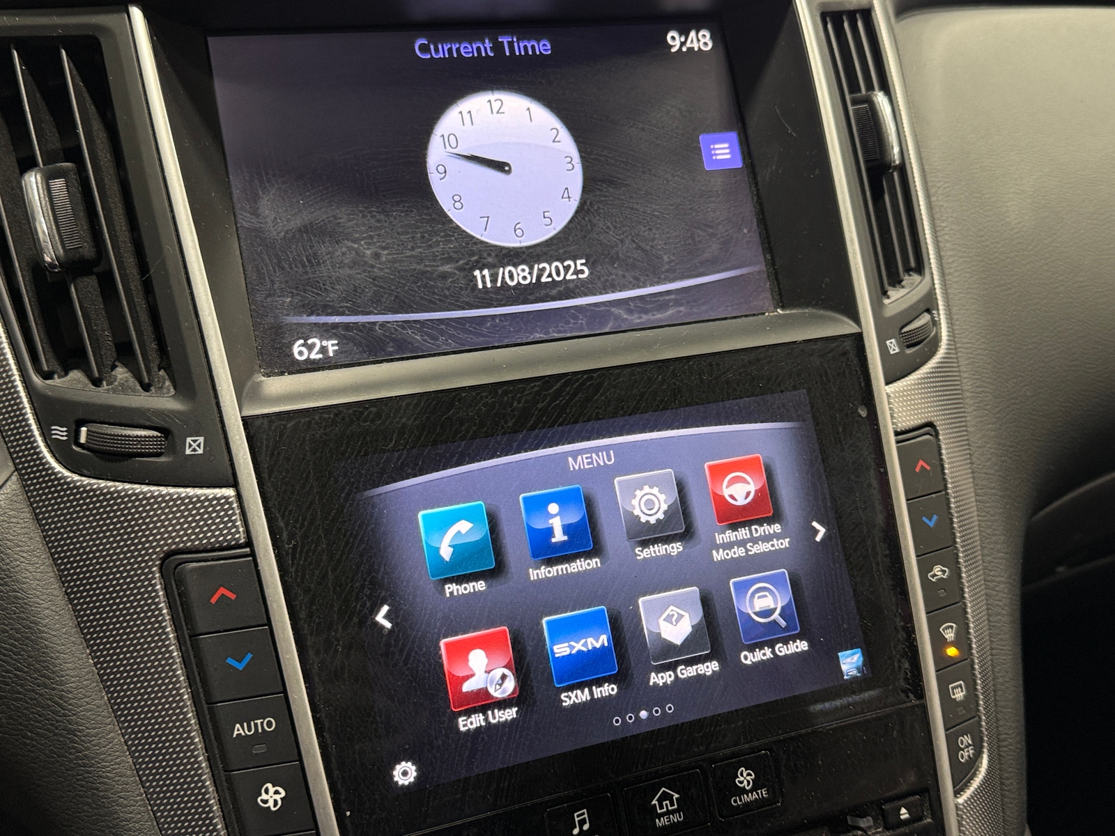 Thumbnail: 2015 INFINITI Q50 - 3