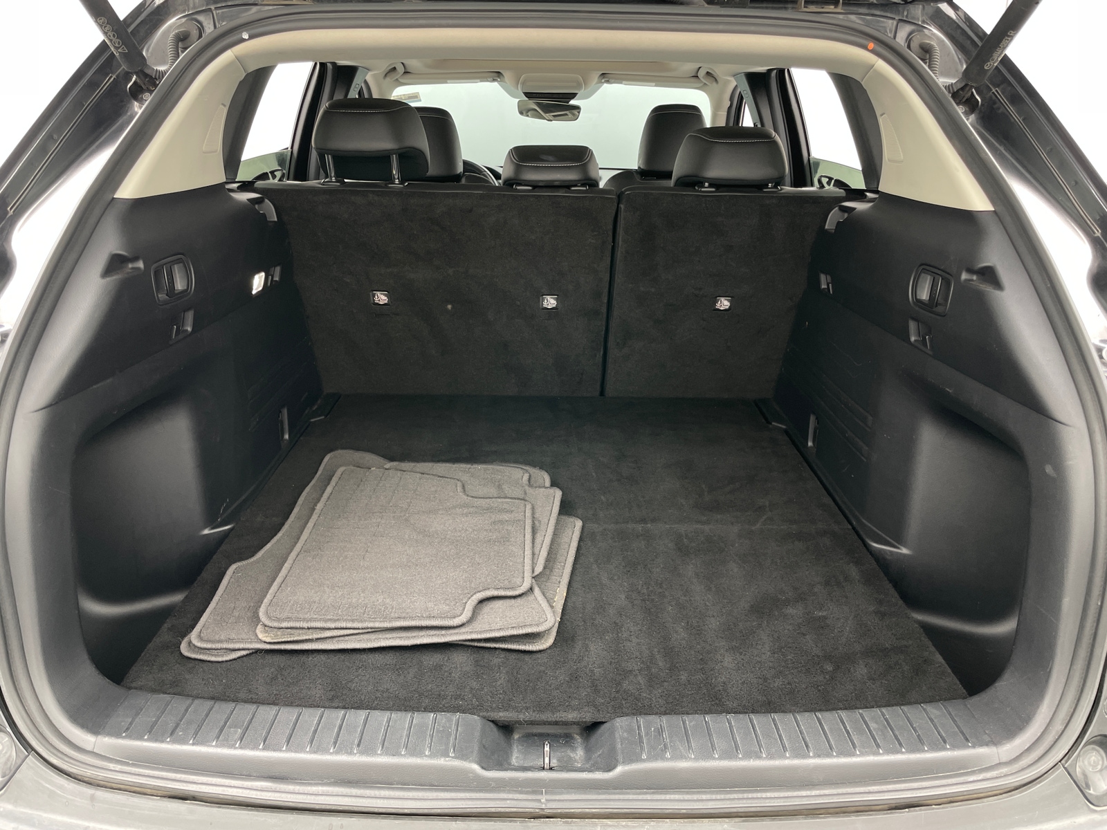 Thumbnail: 2024 Mazda CX-50 - 6