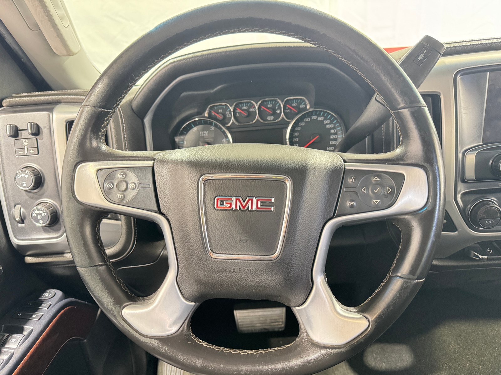 Thumbnail: 2017 GMC Sierra 3500 - 5