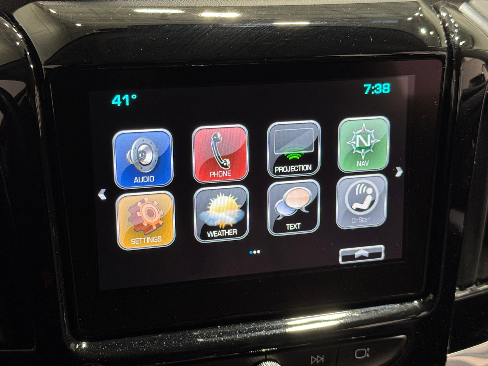 Thumbnail: 2019 Chevrolet Traverse - 3