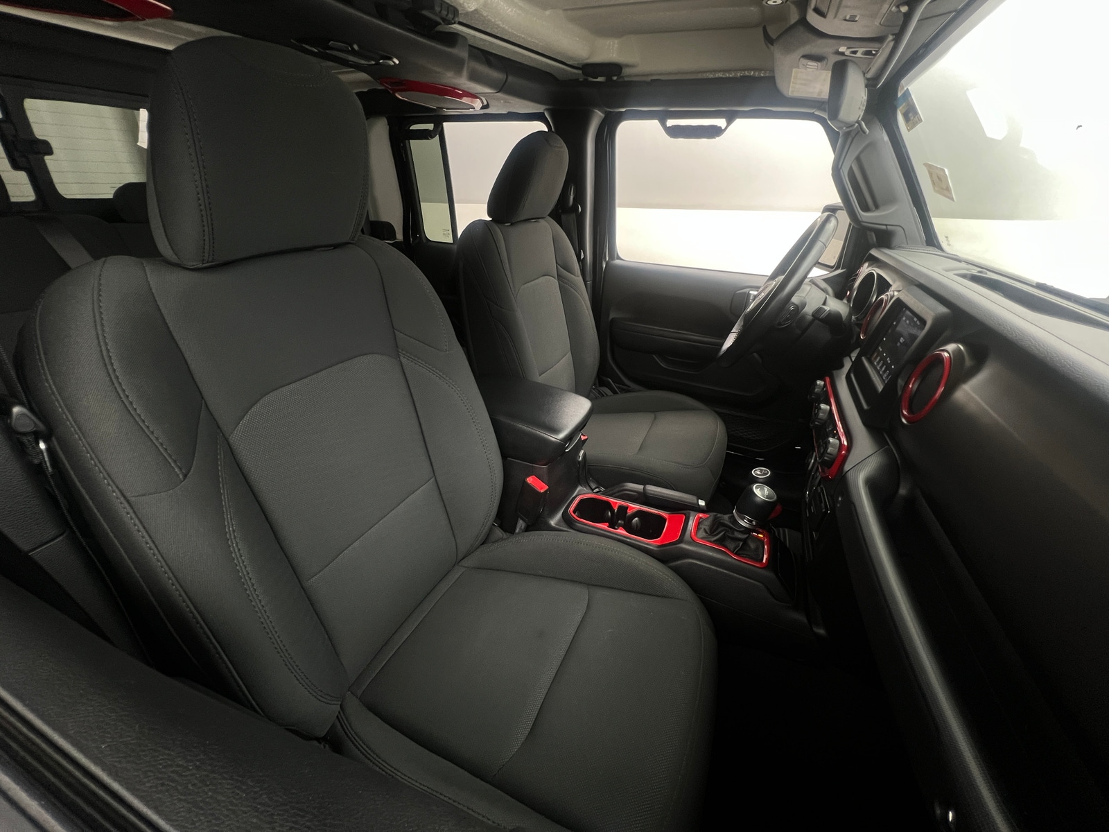 Thumbnail: 2020 Jeep Gladiator - 2