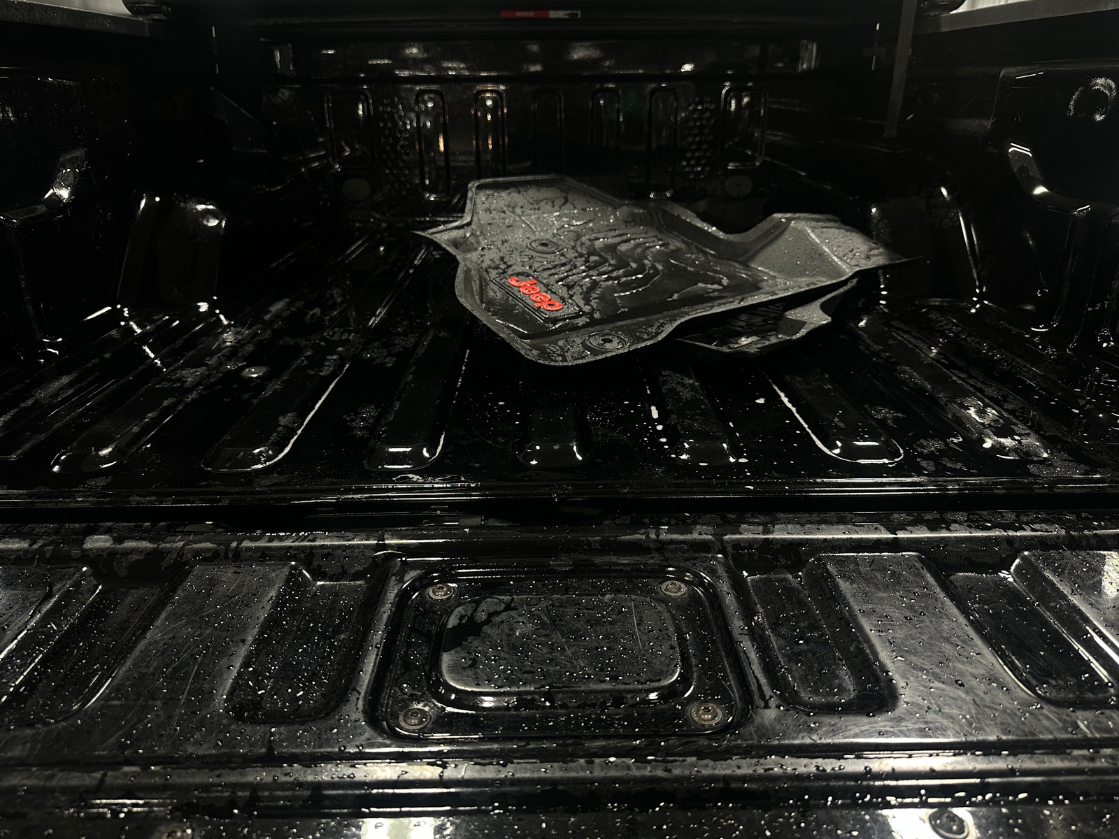 Thumbnail: 2020 Jeep Gladiator - 7