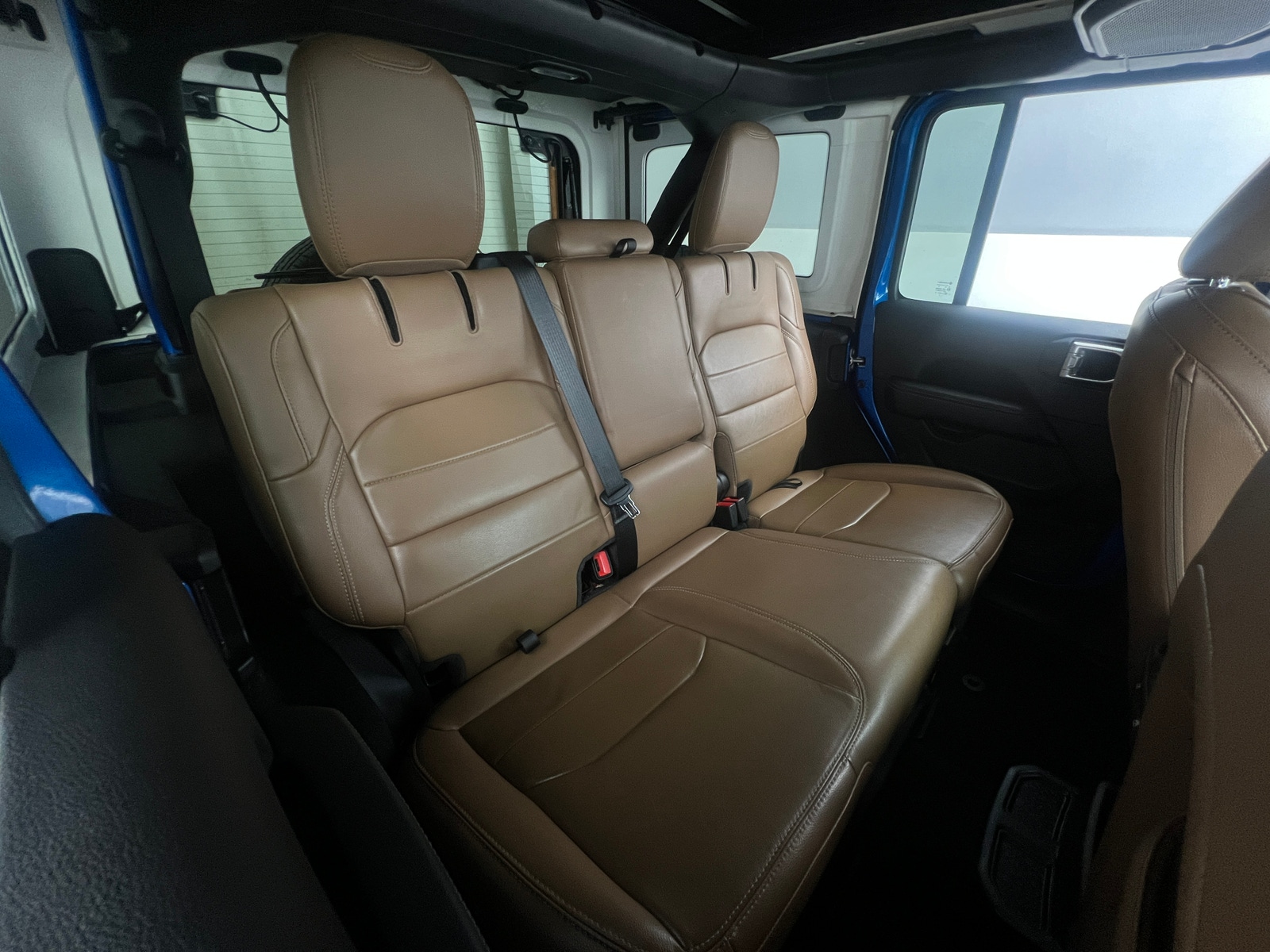 Thumbnail: 2022 Jeep Wrangler - 5