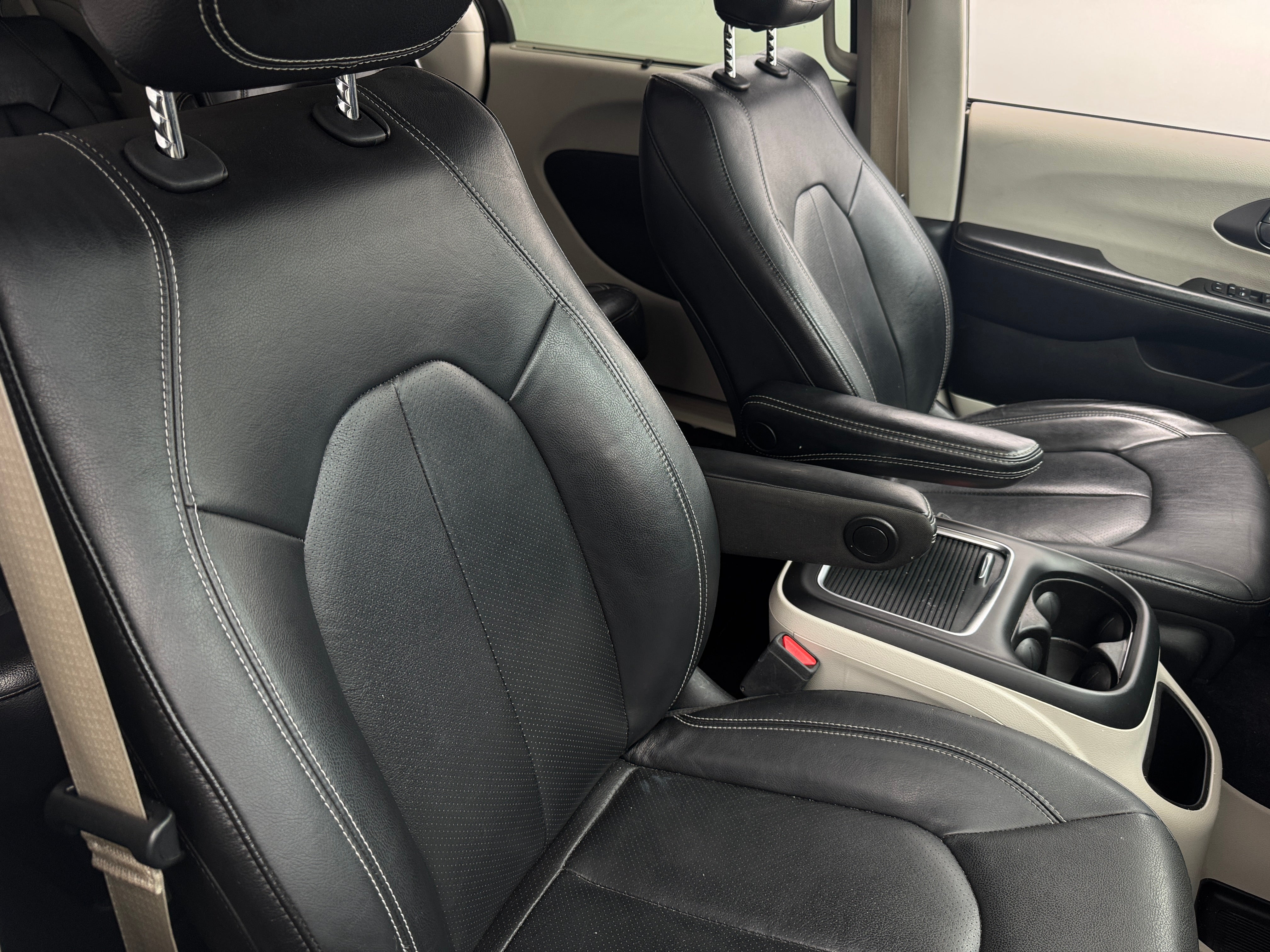 2022 Chrysler Pacifica