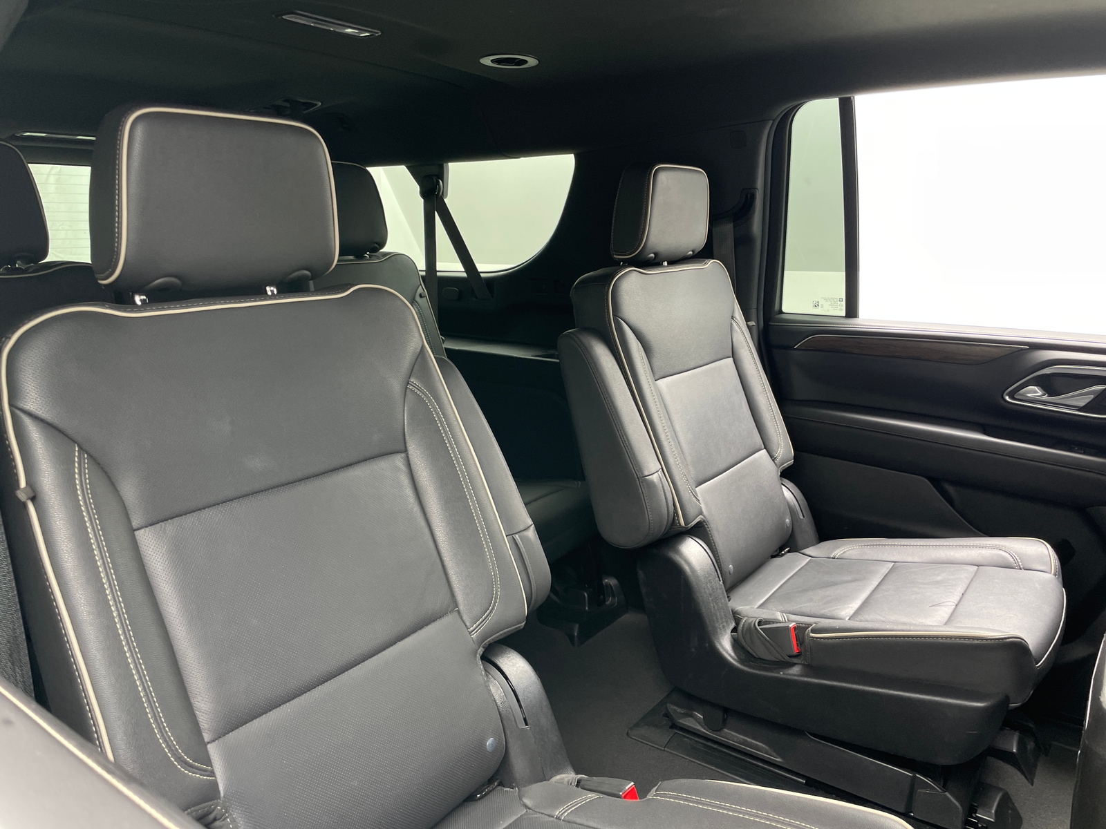 Thumbnail: 2023 Chevrolet Suburban - 5