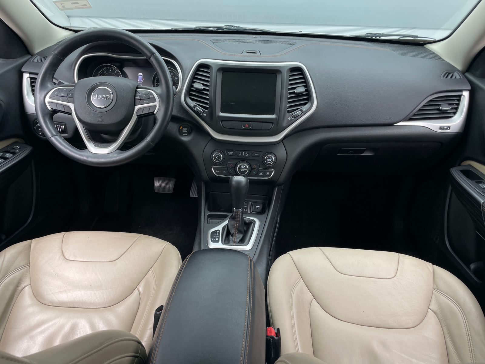 Thumbnail: 2015 Jeep Cherokee - 2