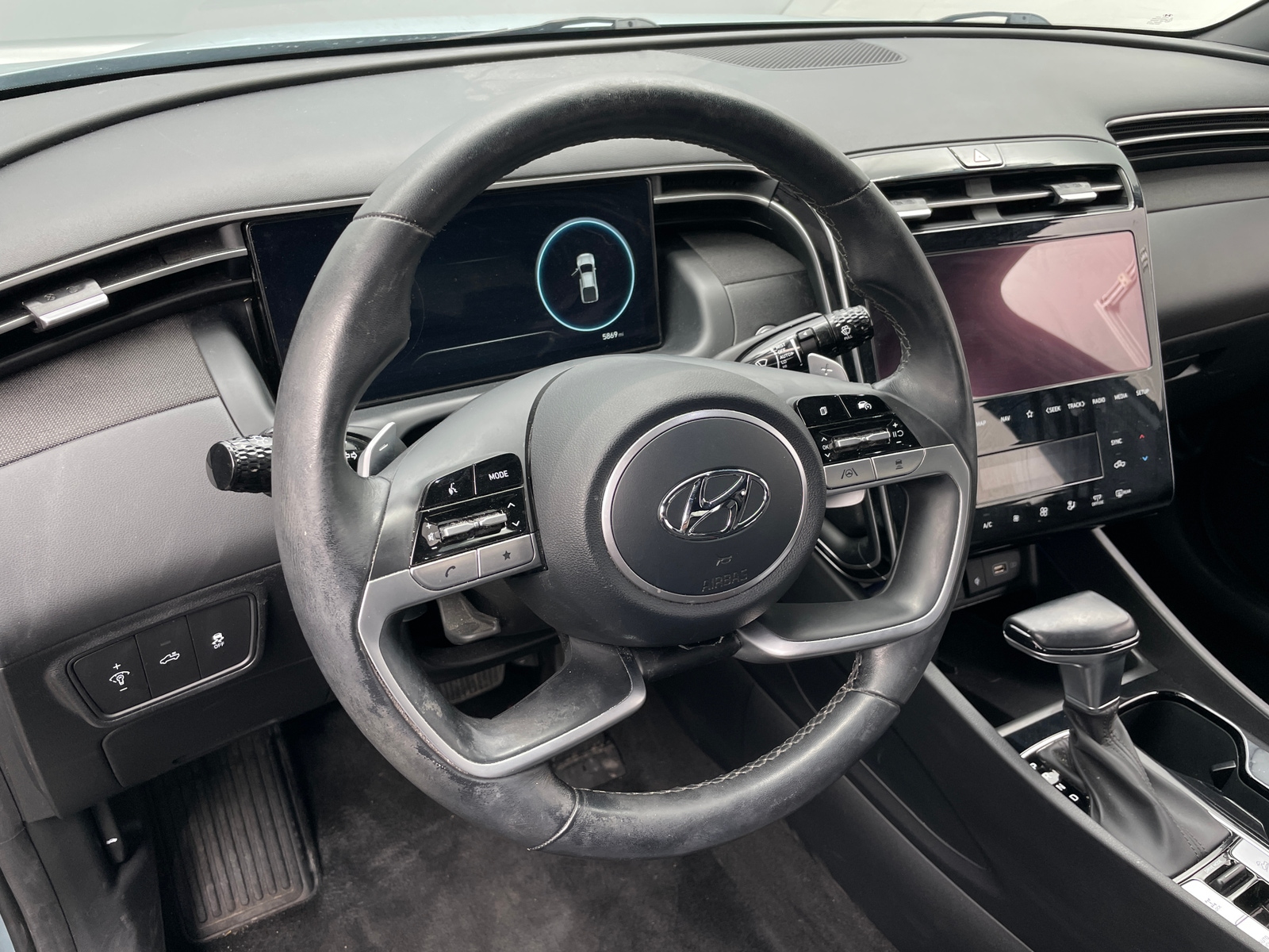 Thumbnail: 2023 Hyundai Santa Cruz - 4