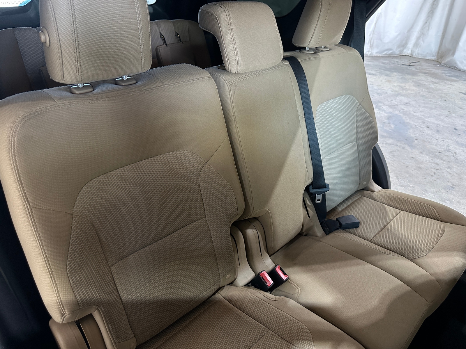 Thumbnail: 2017 Ford Explorer - 6