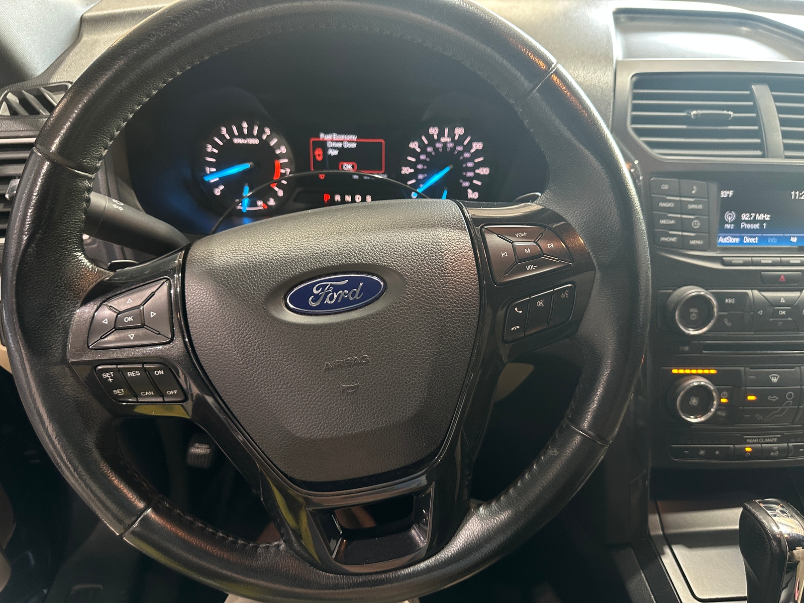 Thumbnail: 2017 Ford Explorer - 5