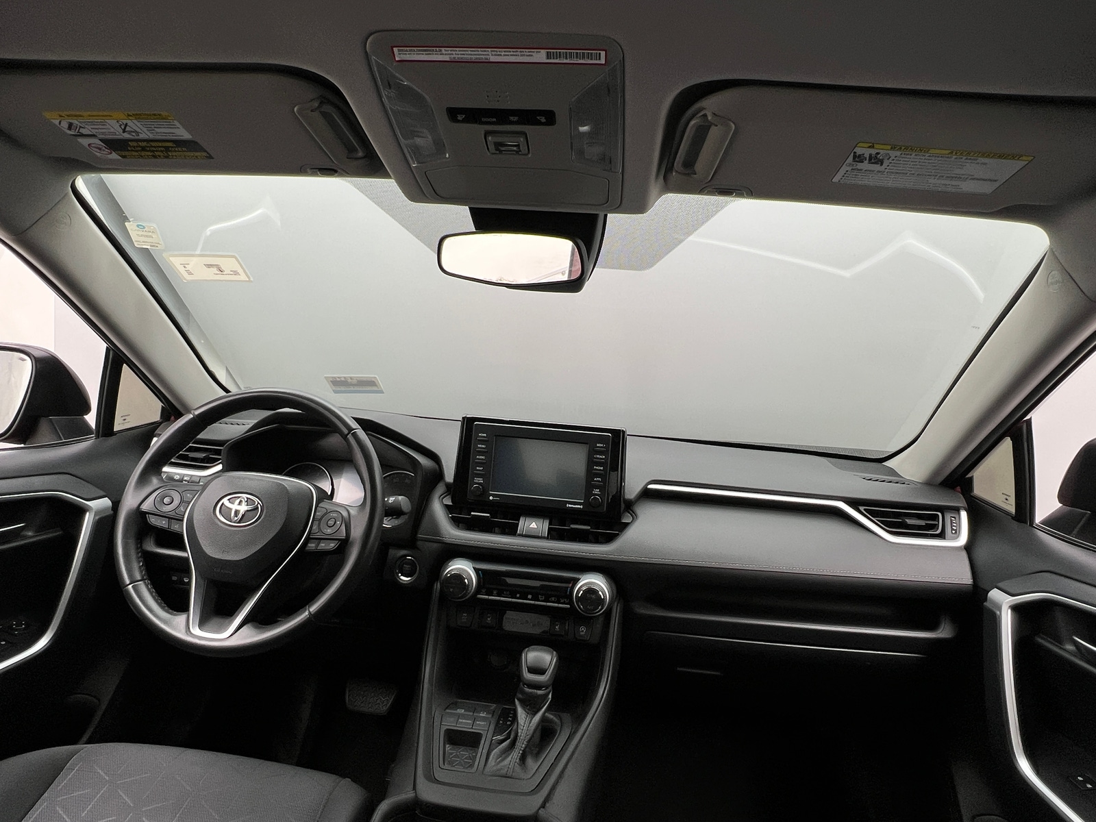 Thumbnail: 2020 Toyota RAV4 - 3