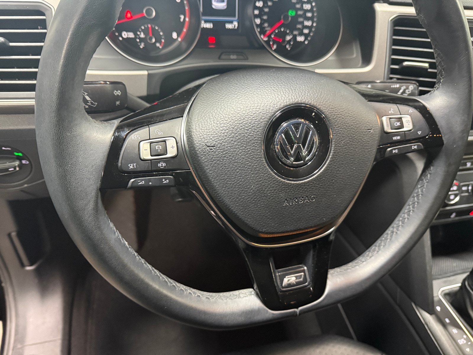Thumbnail: 2019 Volkswagen Atlas - 4