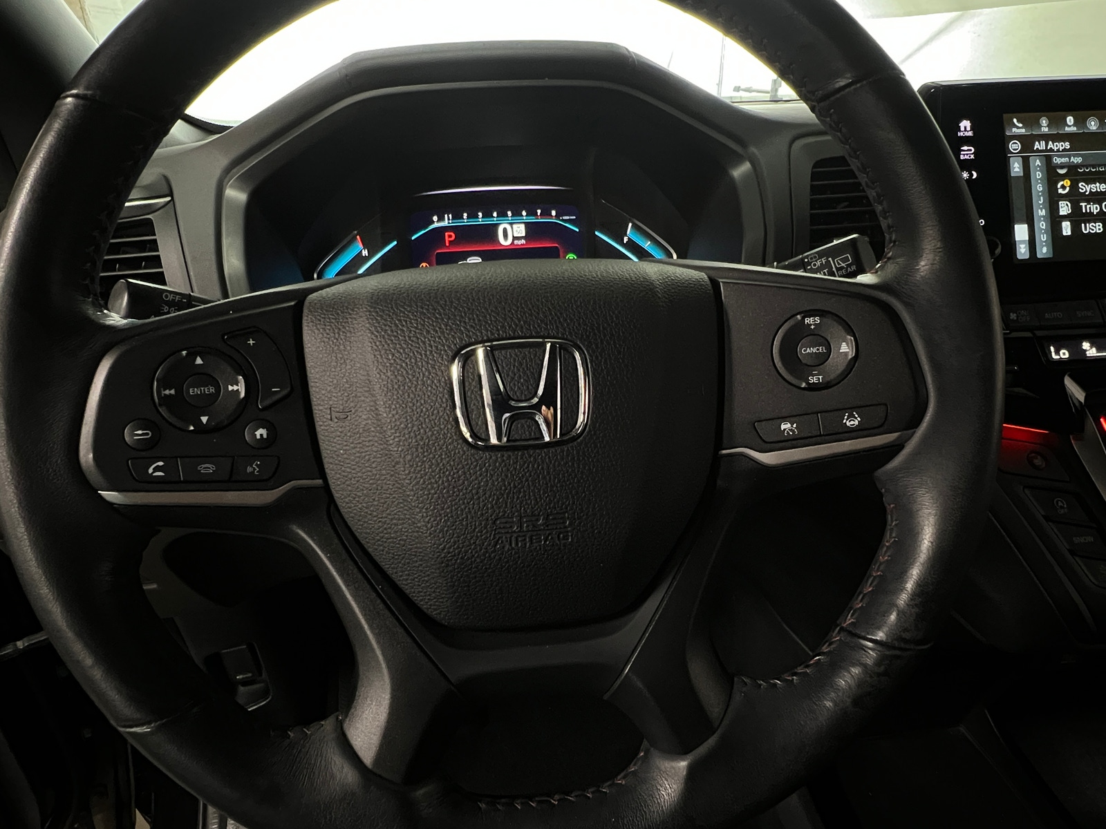 Thumbnail: 2023 Honda Odyssey - 4