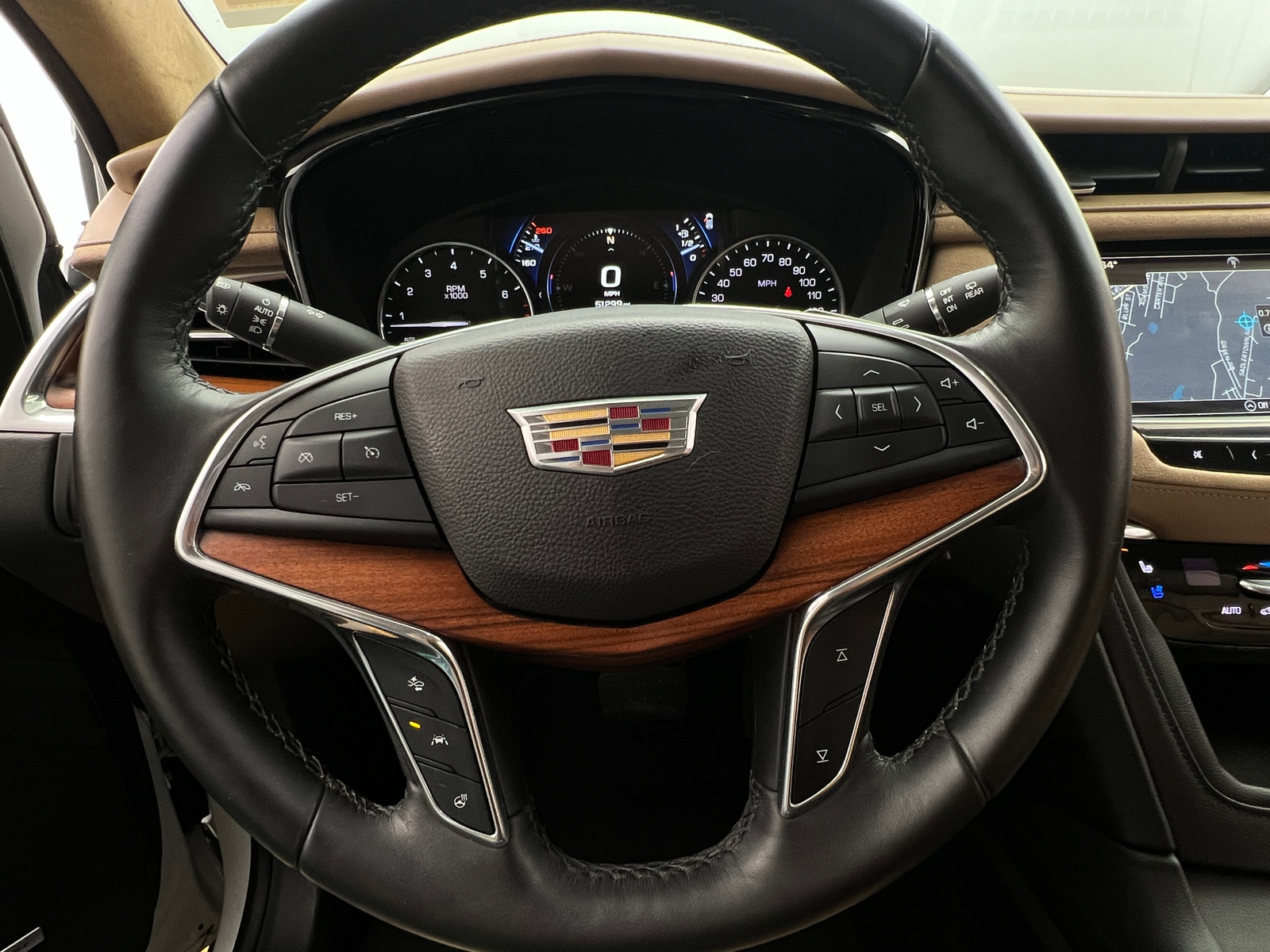 Thumbnail: 2017 Cadillac XT5 - 4