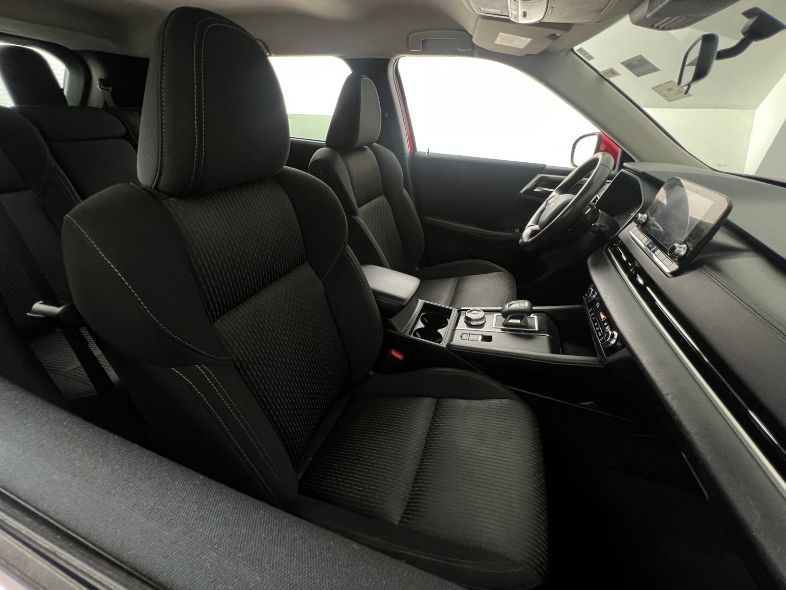 Thumbnail: 2022 Mitsubishi Outlander - 2