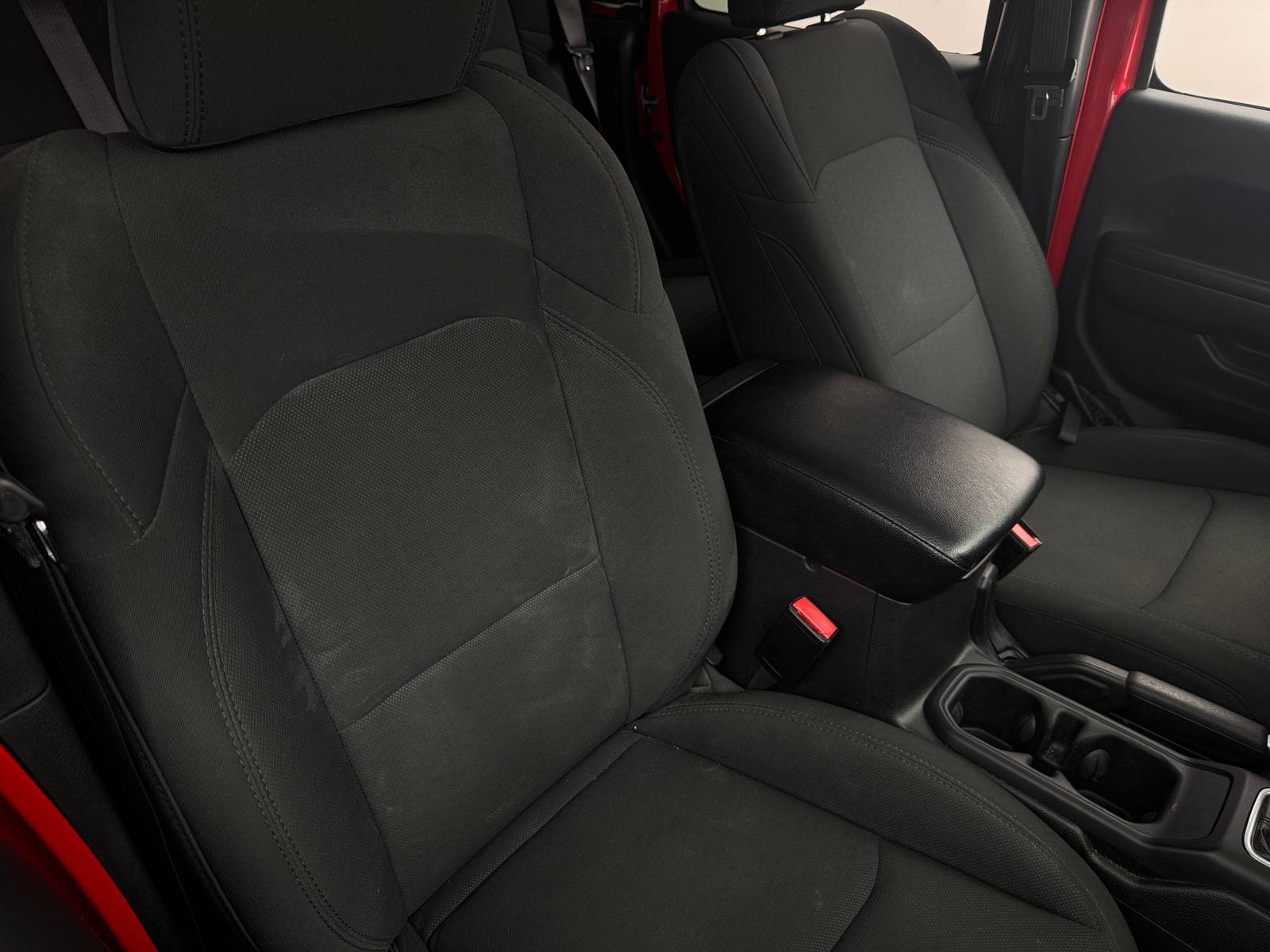 Thumbnail: 2023 Jeep Gladiator - 2