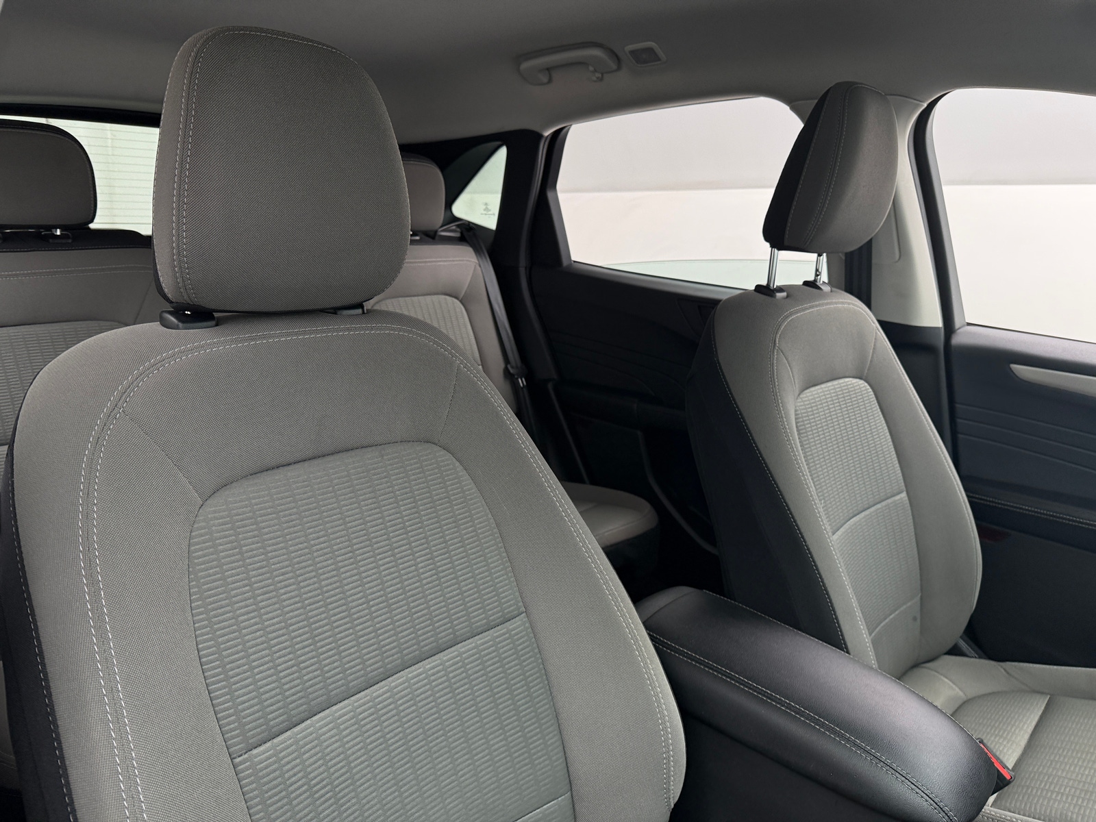 Thumbnail: 2022 Ford Escape - 2