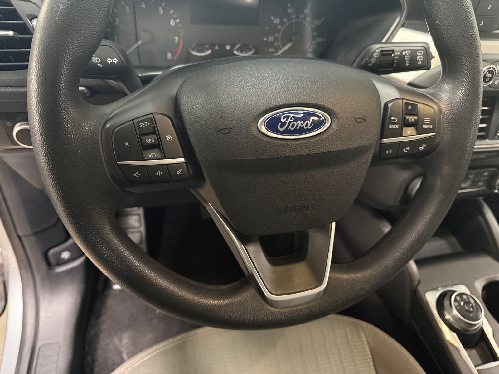 Thumbnail: 2022 Ford Escape - 5