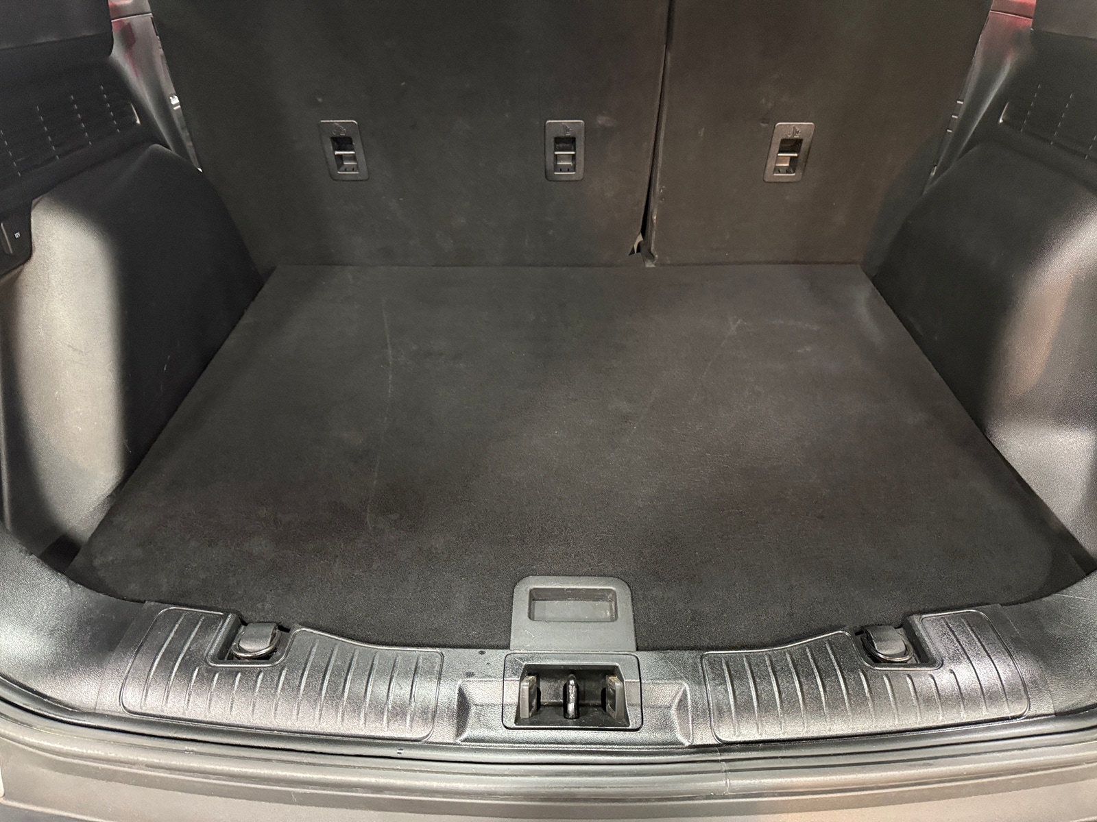 Thumbnail: 2022 Ford Escape - 7