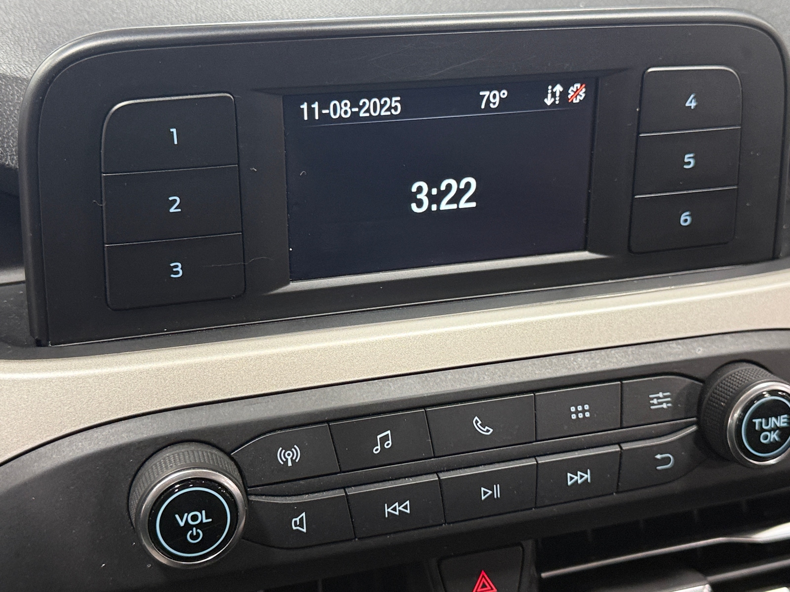 Thumbnail: 2022 Ford Escape - 4