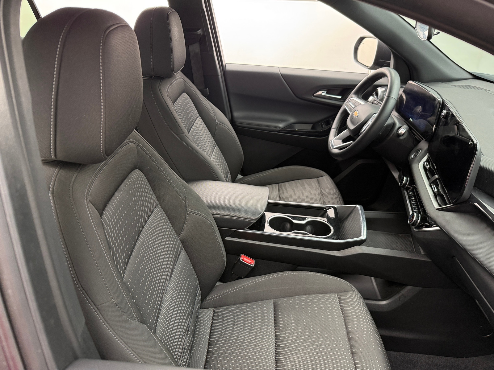 Thumbnail: 2025 Chevrolet Equinox - 2