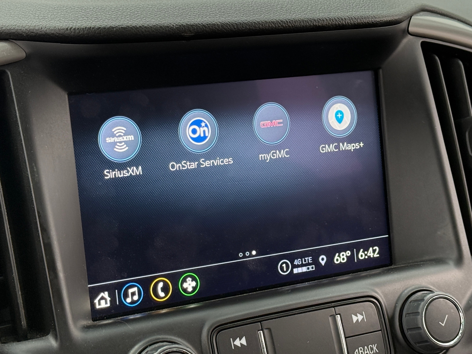 Thumbnail: 2023 GMC Terrain - 3