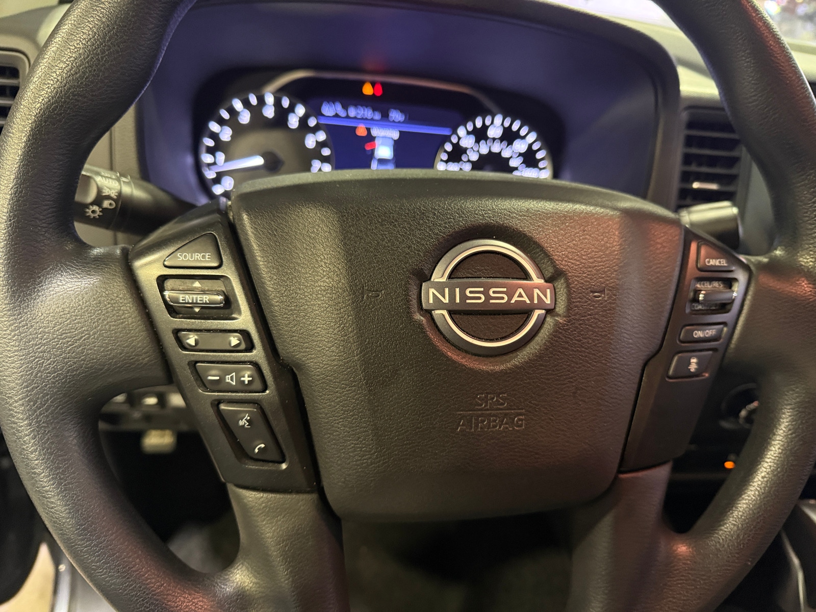 Thumbnail: 2022 Nissan Frontier - 5