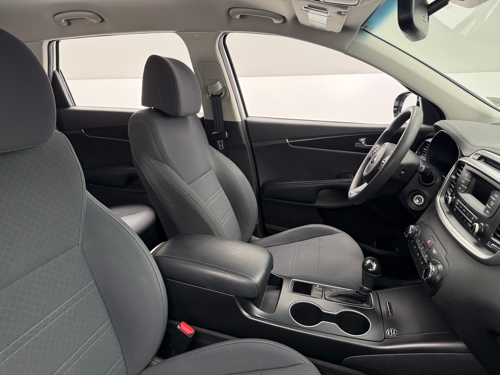 Thumbnail: 2017 Kia Sorento - 2