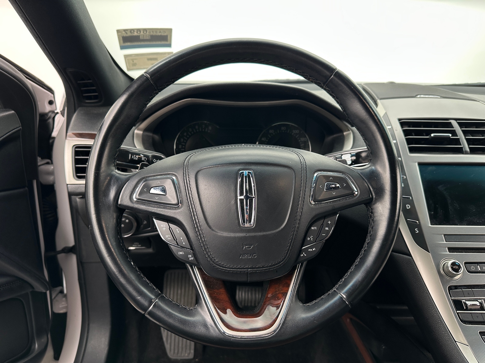 Thumbnail: 2018 Lincoln MKZ - 4