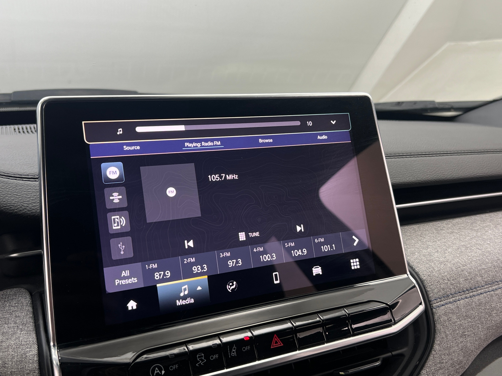 Thumbnail: 2024 Jeep Compass - 4