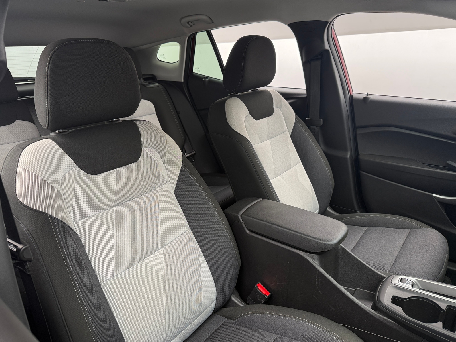 Thumbnail: 2025 Chevrolet Trax - 2