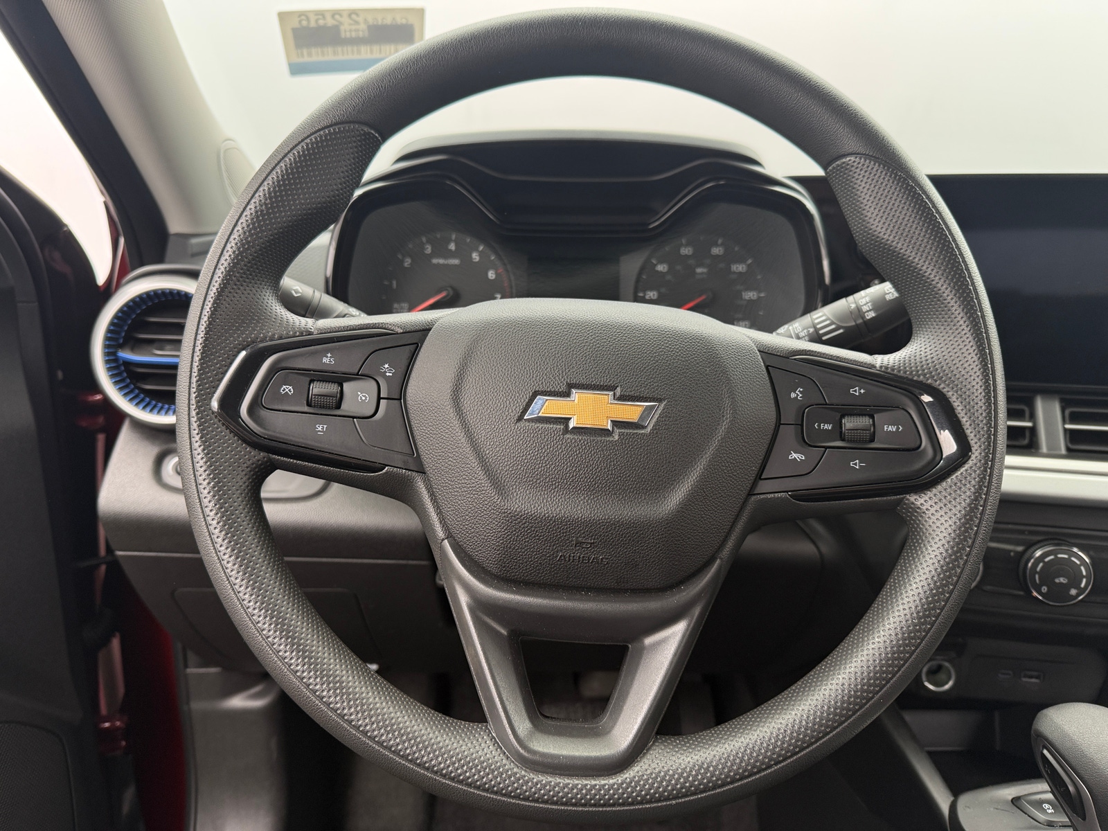 Thumbnail: 2025 Chevrolet Trax - 5