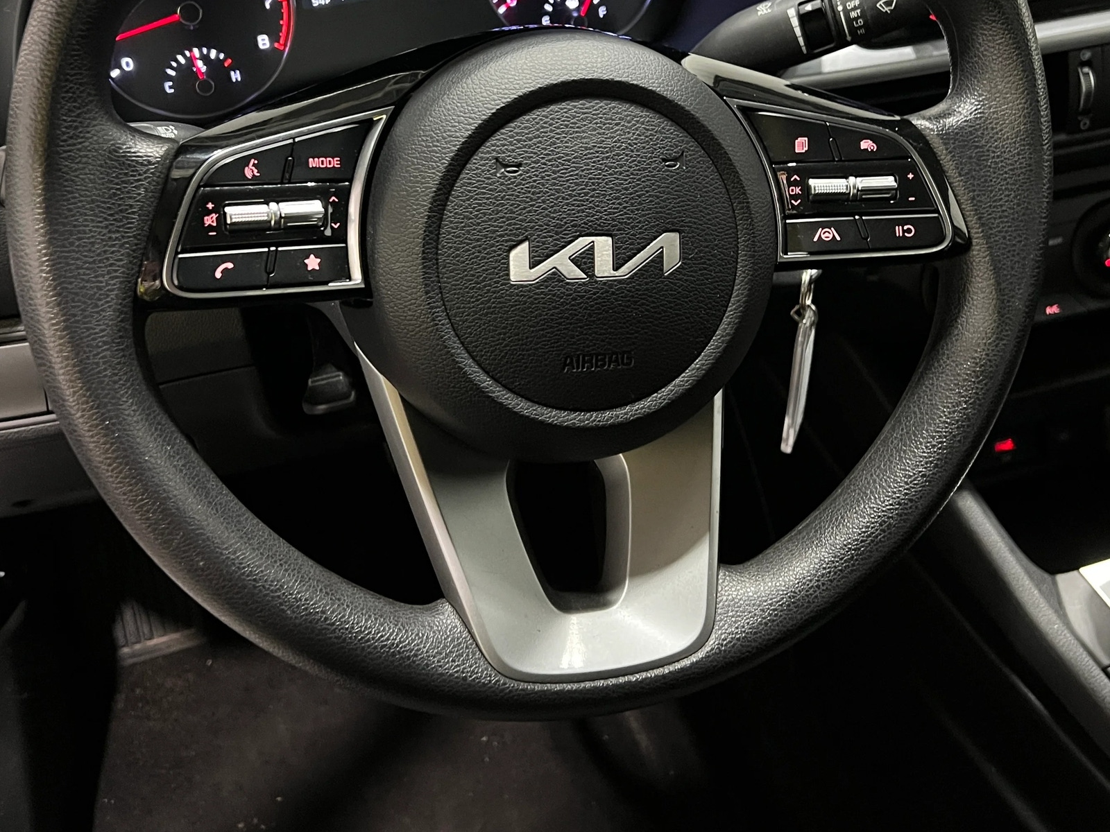 Thumbnail: 2024 Kia Forte - 5