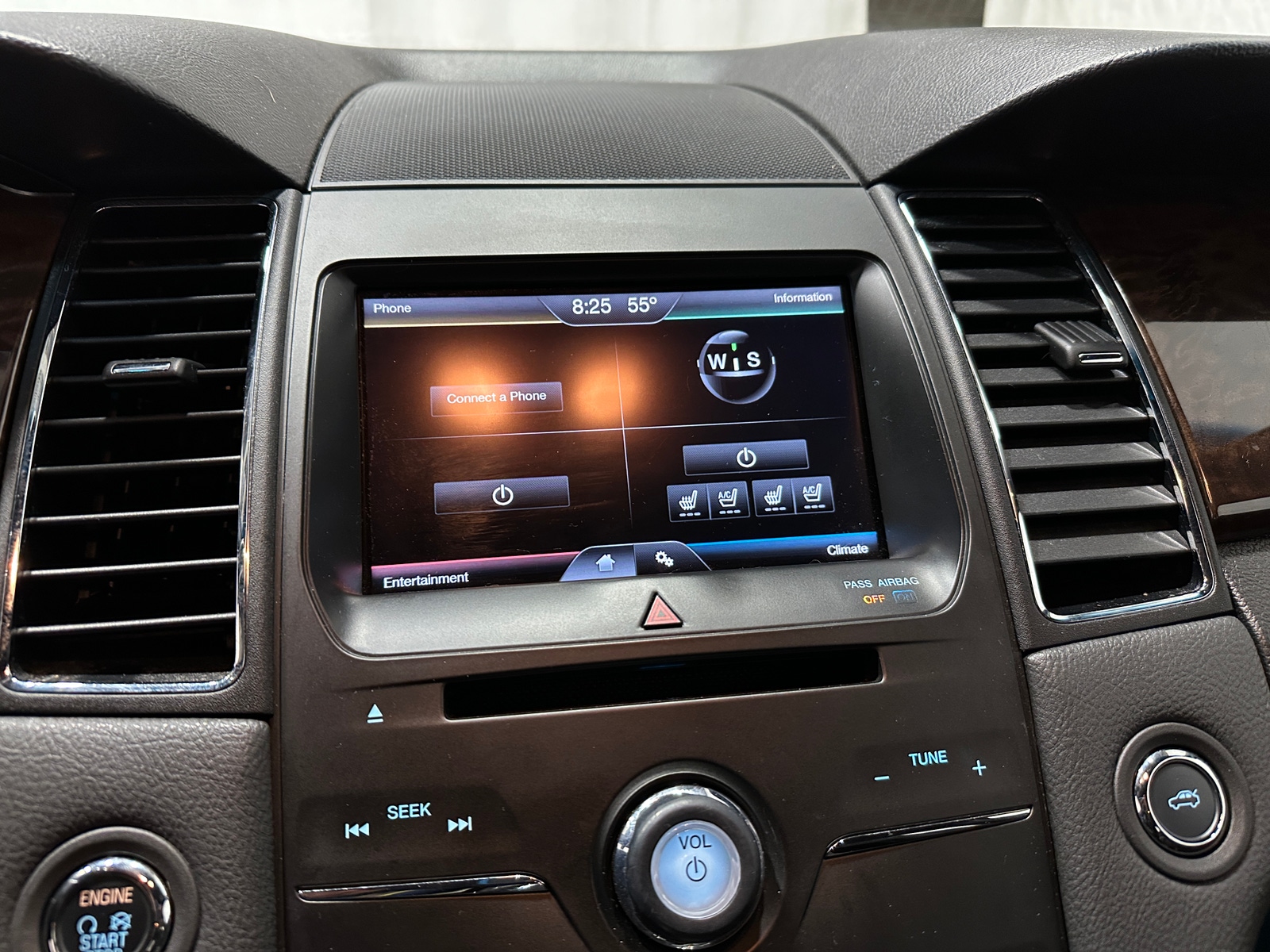 Thumbnail: 2014 Ford Taurus - 4