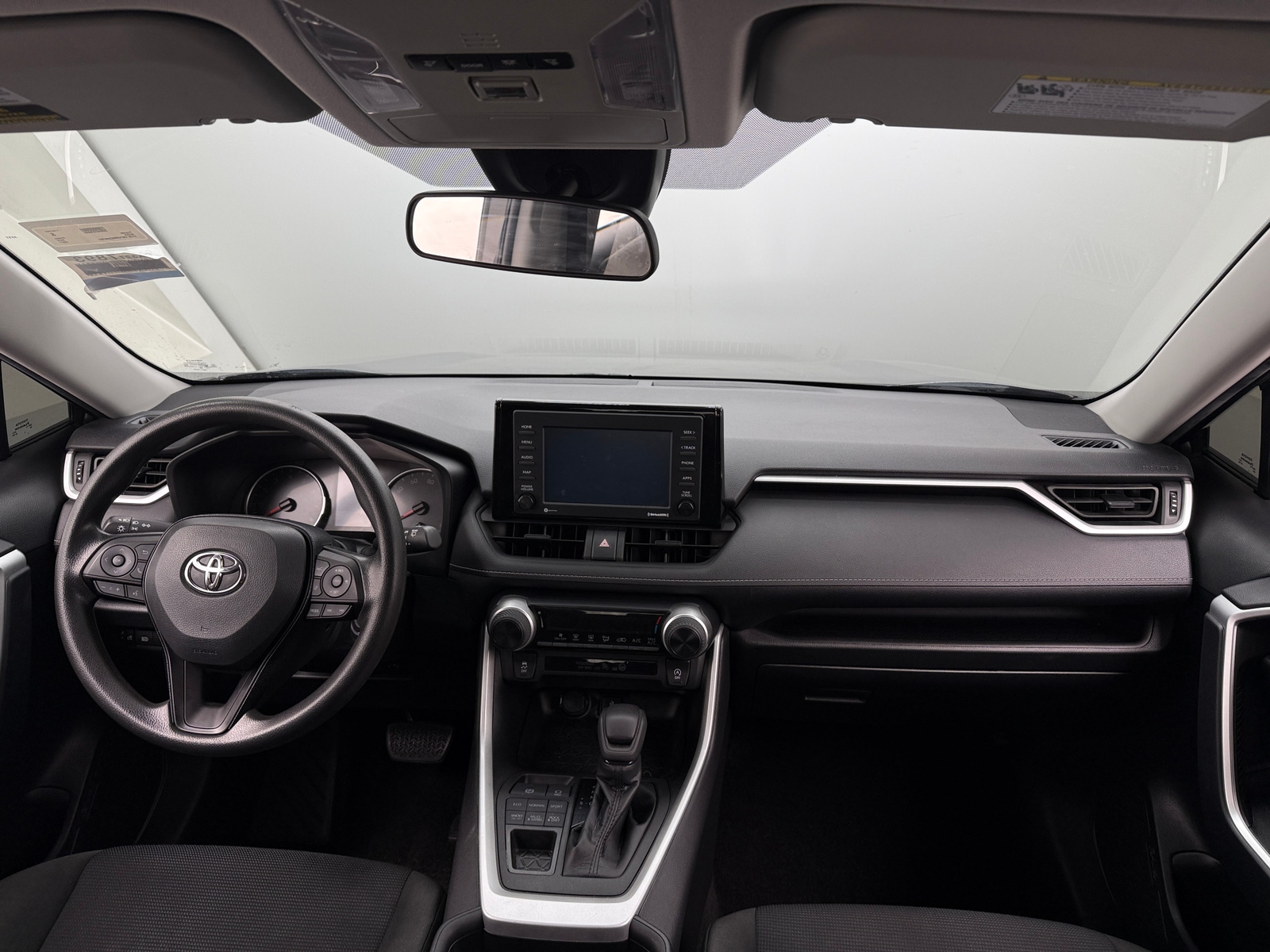 Thumbnail: 2021 Toyota RAV4 - 3