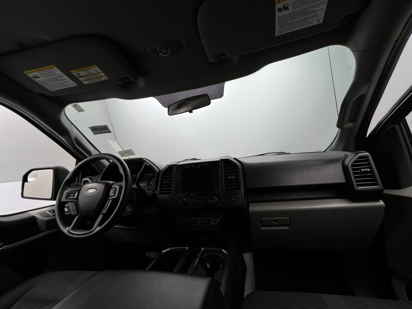 Thumbnail: 2018 Ford Econoline - 3